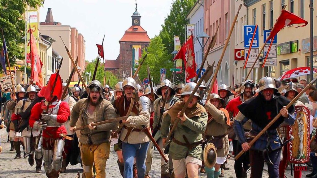 Willkommen in der neuen Woche und guten Morgen aus Bernau 3 Eintrittskarten für das 30. Hussitenfest Bernau im Vorverkauf erhältlich
