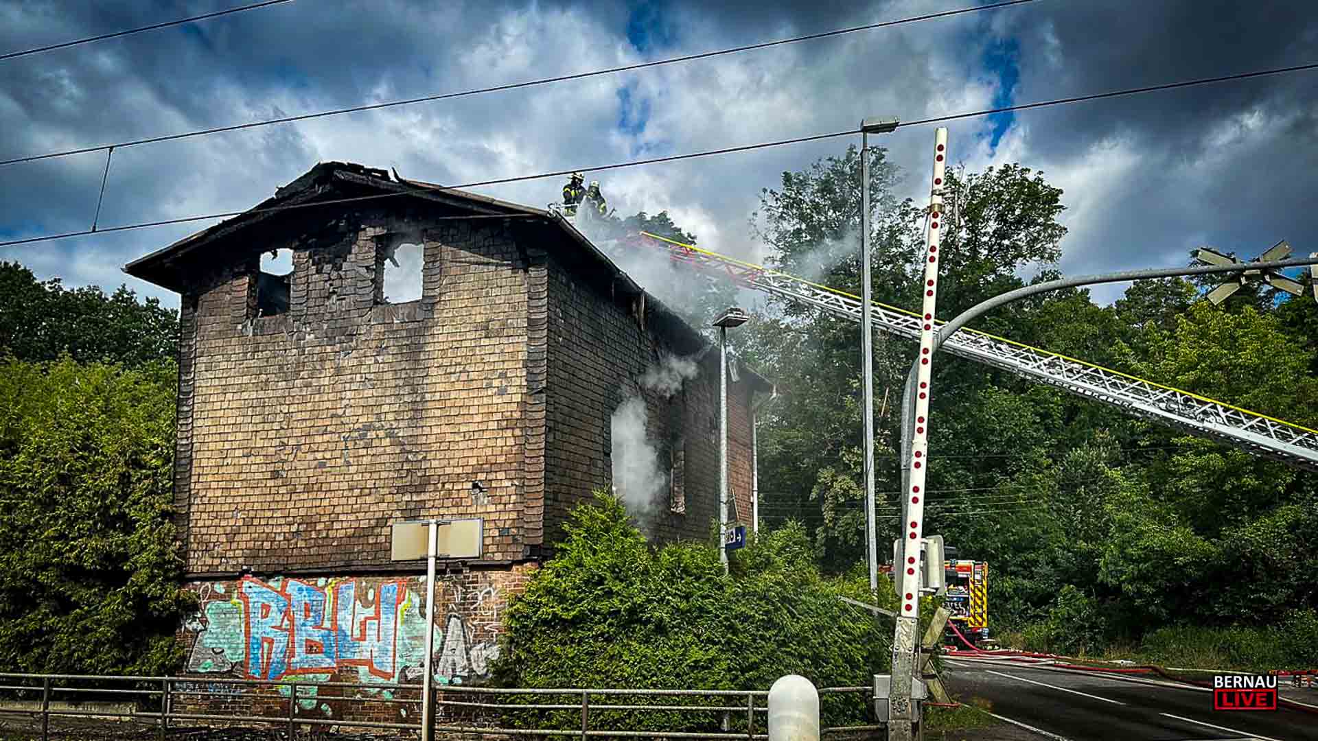 Großbrand im alten Bahnhofsgebäude im Melchow (Biesenthal)