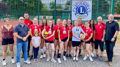 Lionsclub Bernau-Barnim unterstützt Volleyballerinnen von Rot-Weiß Schönow
