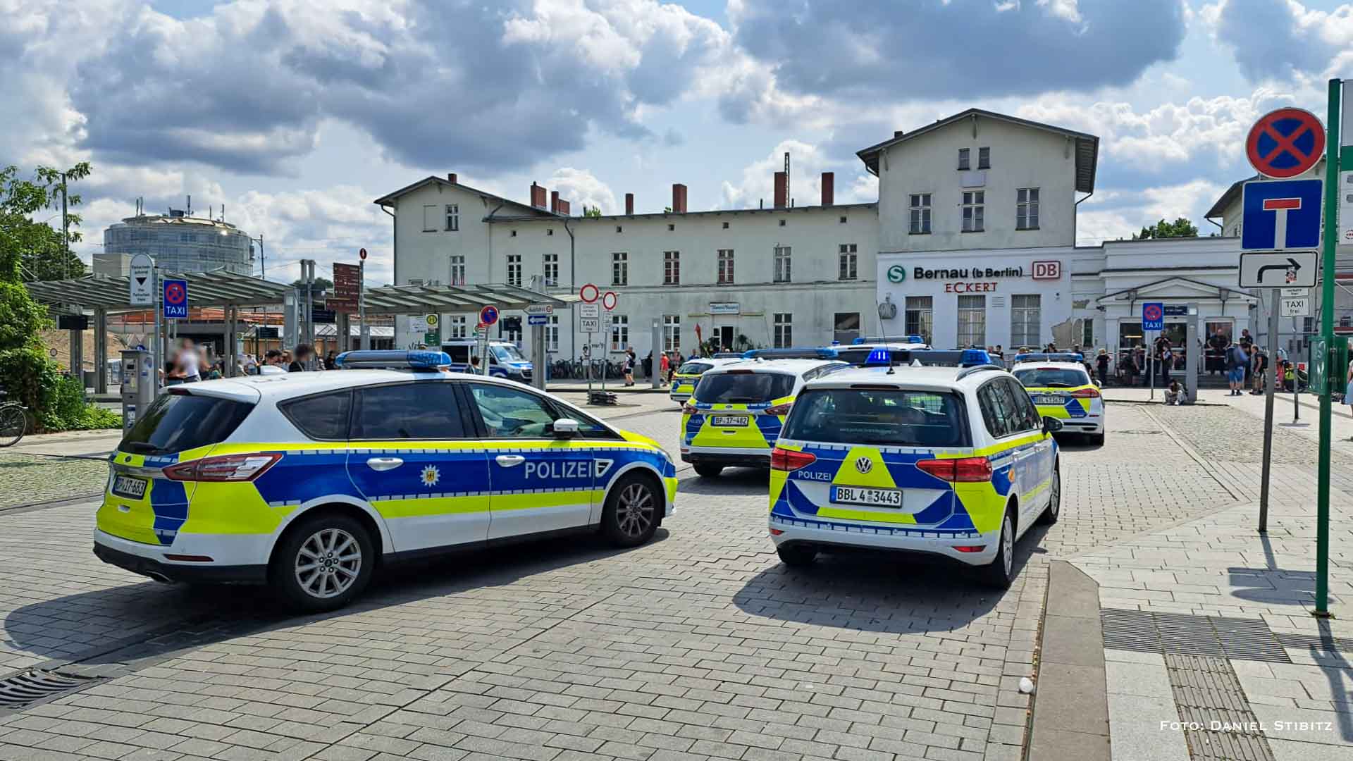 Polizeieinsatz in Bernau - Zugverkehr zwischen Bernau und Zepernick unterbrochen