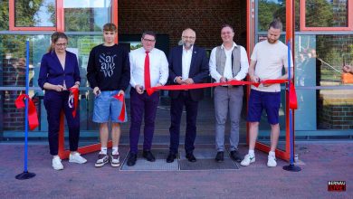 Bernau: Sporthalle am Barnim-Wissenszentrum - Erweiterung eingeweiht