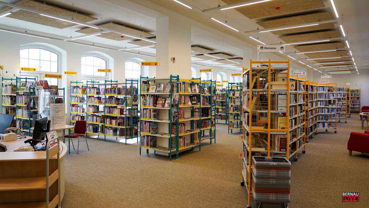 Stadtbibliothek Bernau verkauft Bücher, CDs und DVDs für 10 Cent