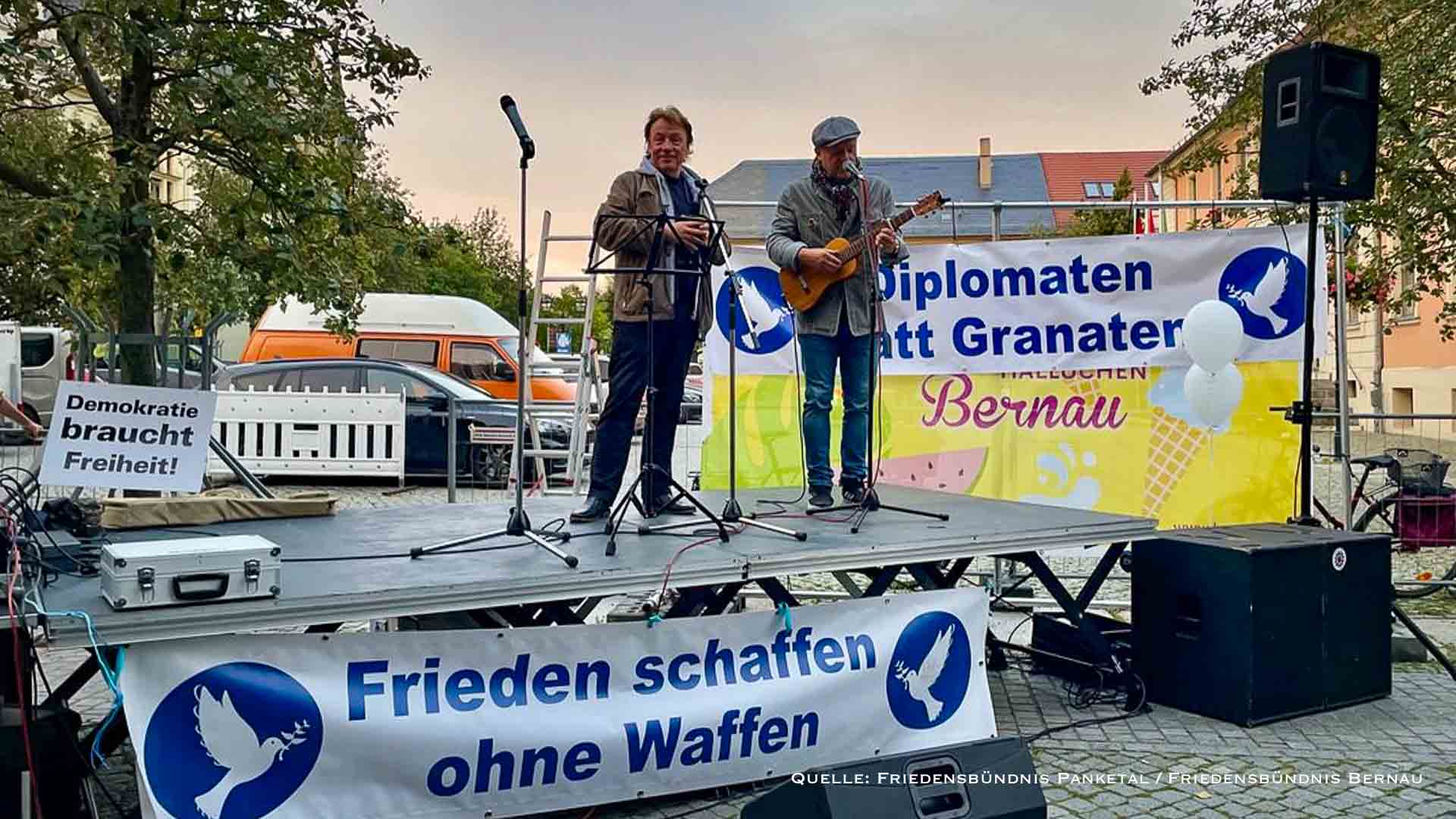 Friedenskundgebung in Bernau zum Weltfriedenstag