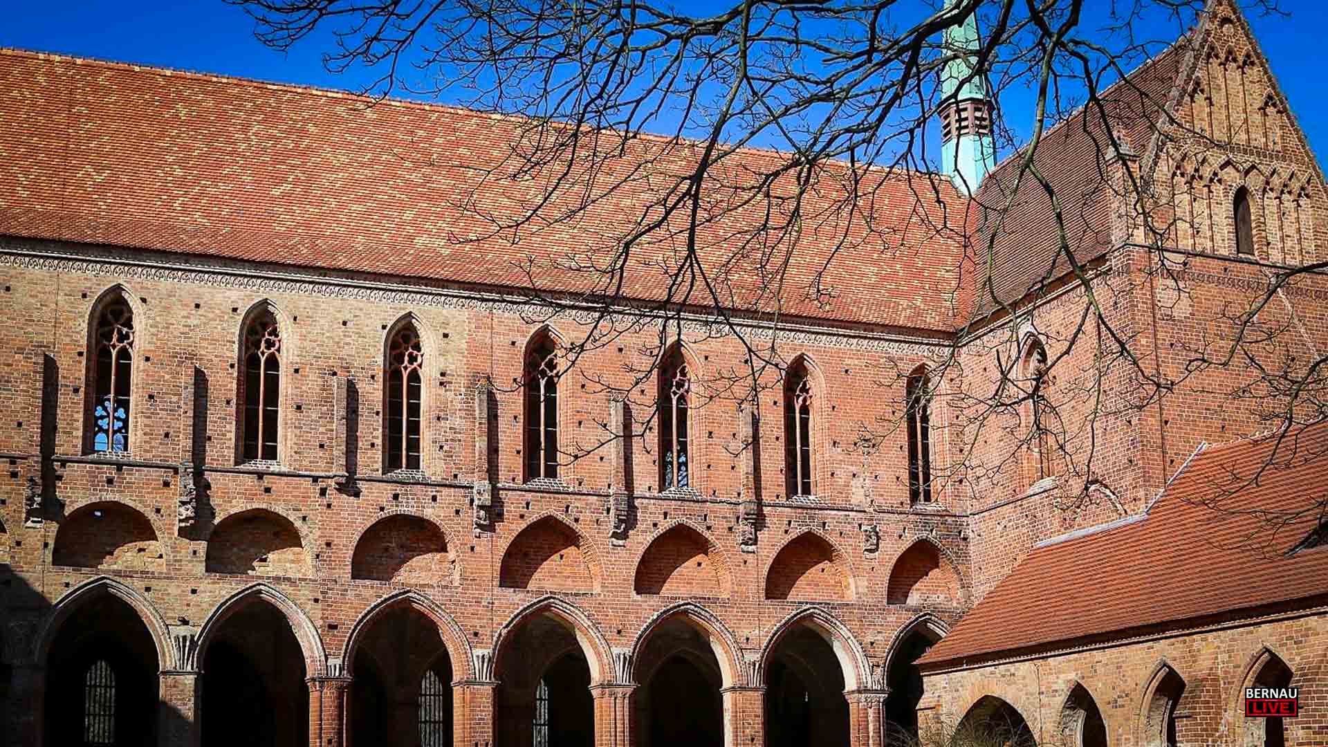 Barnim: Diebe stehlen Spendenbehälter im Kloster Chorin