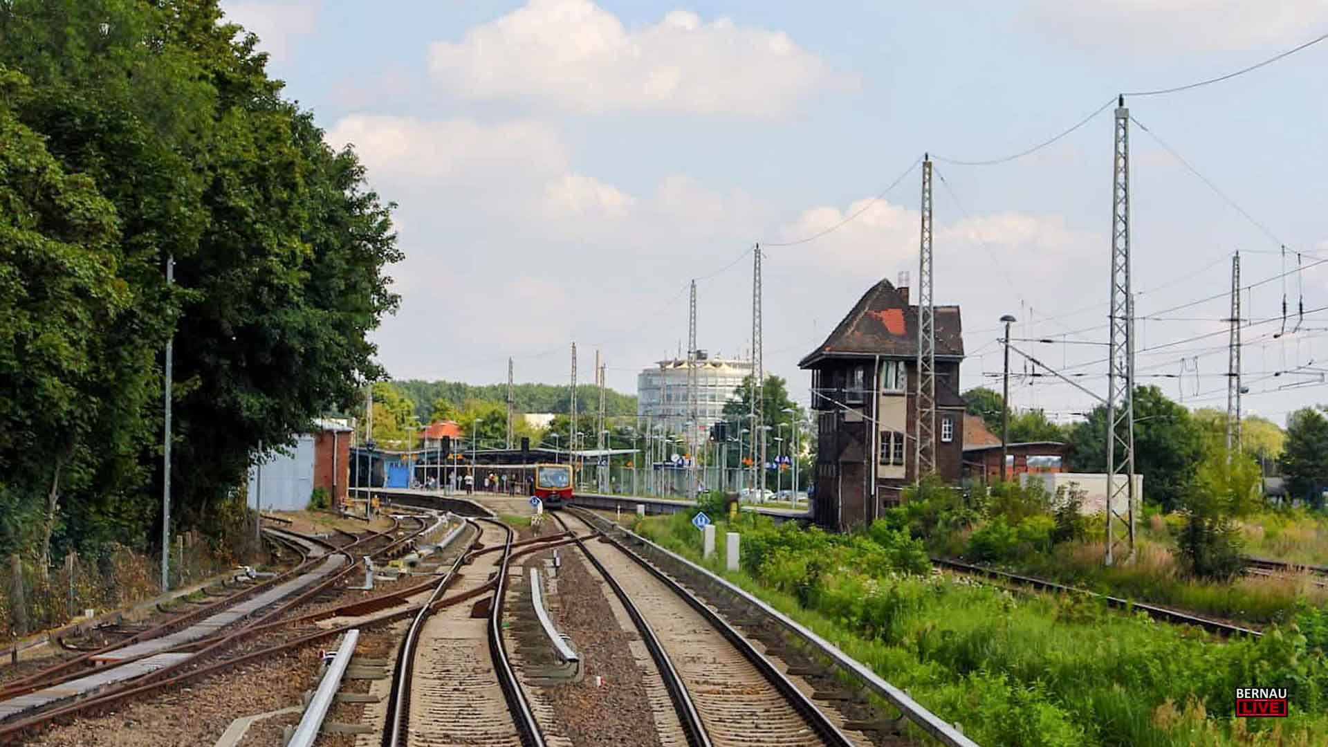 Bernau - Buch: Schienenersatzverkehr der S2 am Wochenende