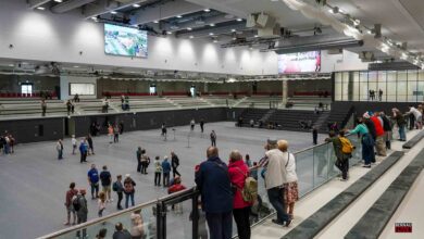 Sparkassen-Arena Bernau - großer Andrang zum Tag der offnen Tür