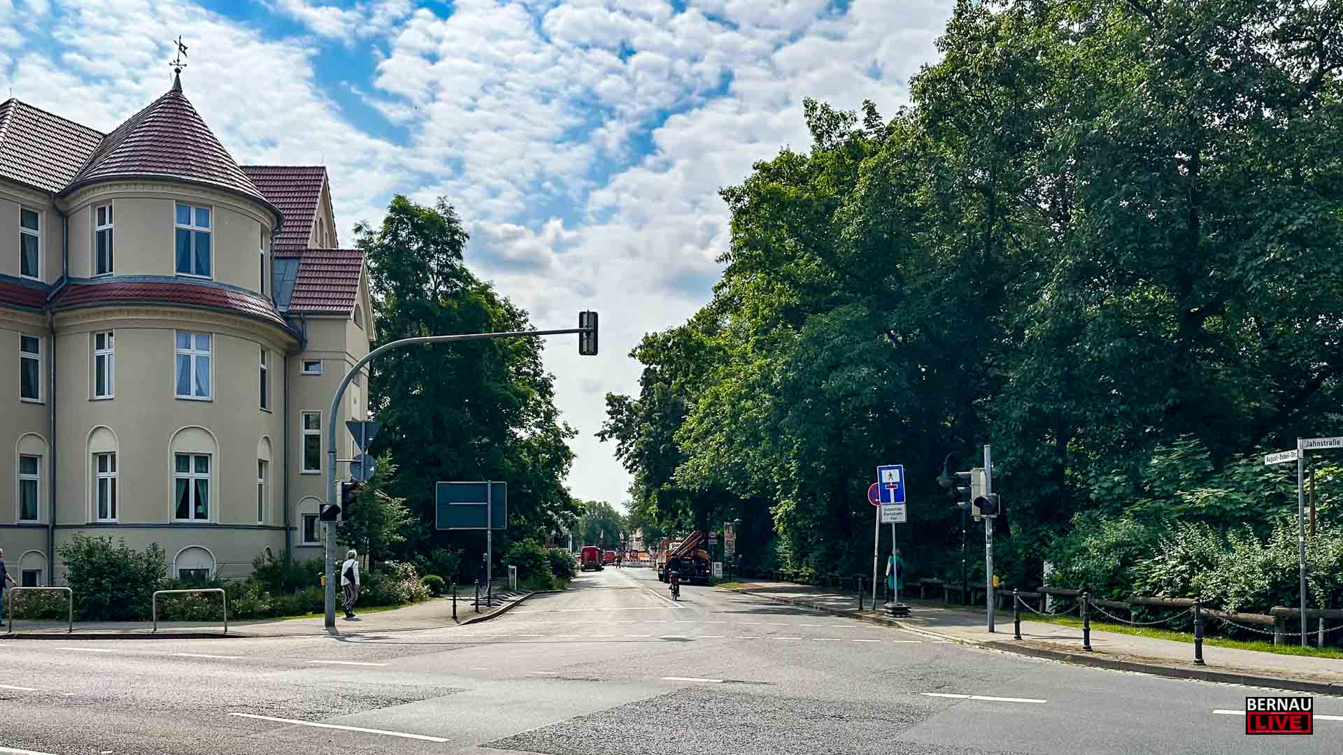 August-Bebel-Straße in Bernau bis Mitte September vollständig gesperrt