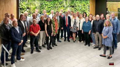 Bernau: 1. Sitzung der 8. Stadtverordnetenversammlung - Péter Vida erhält Vorsitz