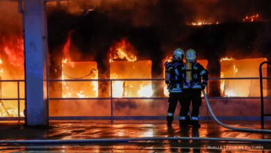 Vollbrand einer Regionalbahn im Bahnhof Ahrensfelde
