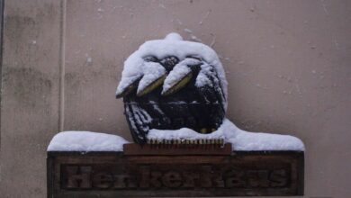 https://bernau-live.de/wp-content/uploads/2021/12/IMG_6160-1-Henkerhaus-Bernau.jpg