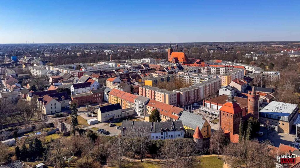 über Bernau LIVE 1 Bernau erleben und entdecken: Geführte Touren zu Fuß und mit dem Rad