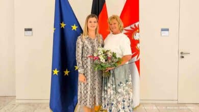 Ehrenmedaille des Landtags Brandenburg für Beate Kerkhofer as Bernau