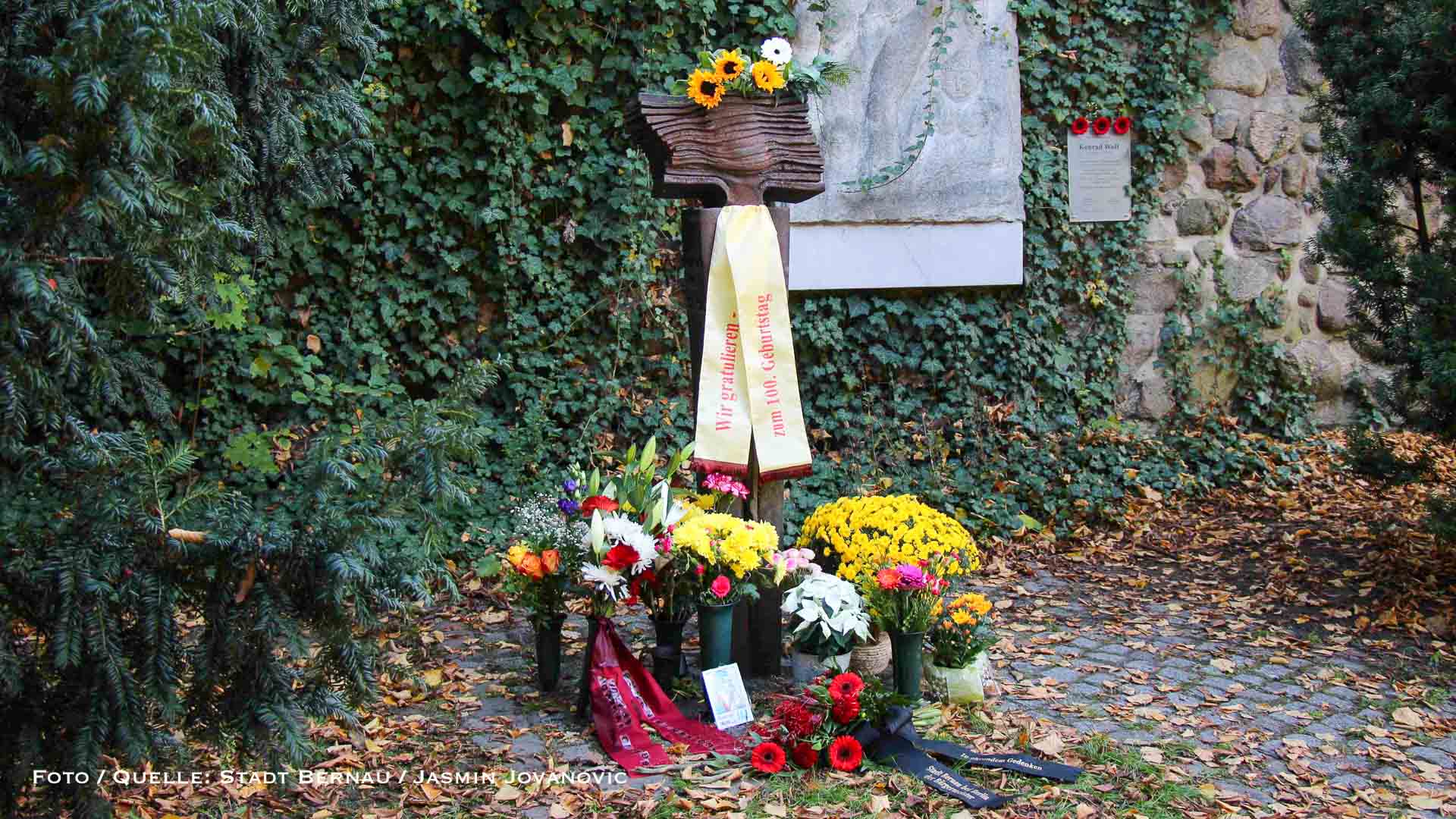 Bernau gedenkt Ehrenbürger Konrad Wolf zum 100. Geburtstag 1 Bernau LIVE - Dein Stadtmagazin für Bernau bei Berlin