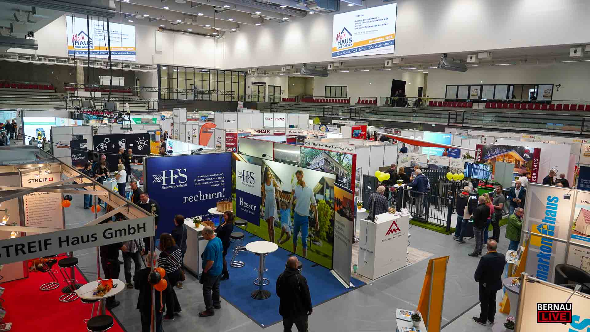 Die "Barnim Bau" öffnete ihre Türen in der Sparkassen-Arena Bernau 1 Die "Barnim Bau" öffnete ihre Türen in der Sparkassen-Arena Bernau