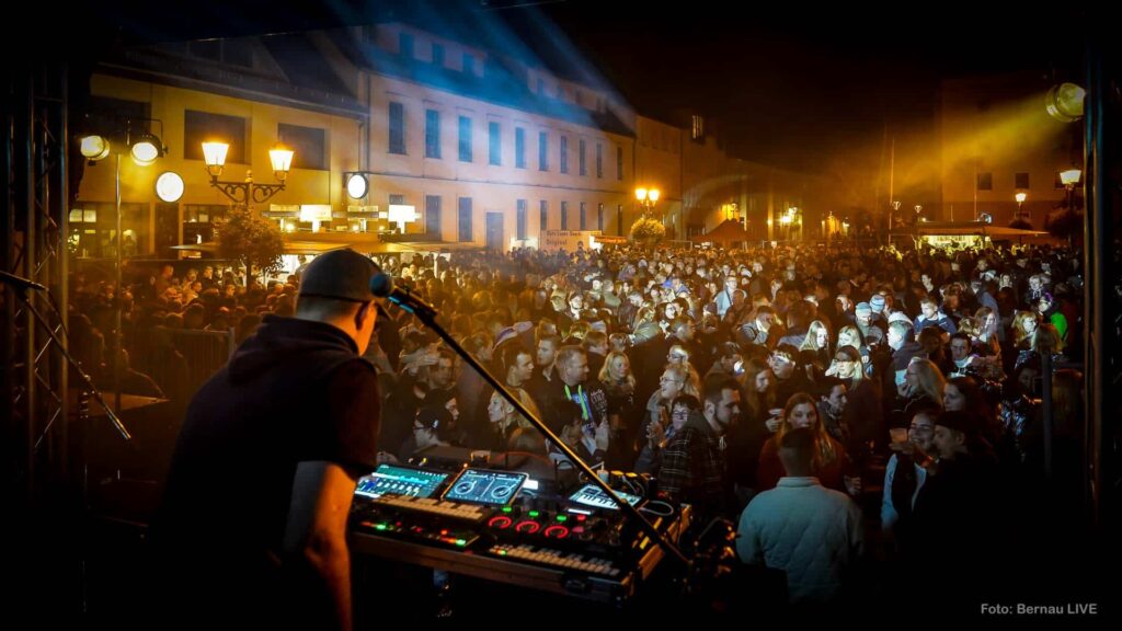 Vorschau zur Bernauer Lokaltour - mit etwas höherem Eintritt 2 Auf zur Bernauer Lokaltour am 2.10. - Bändchen bereits erhältlich