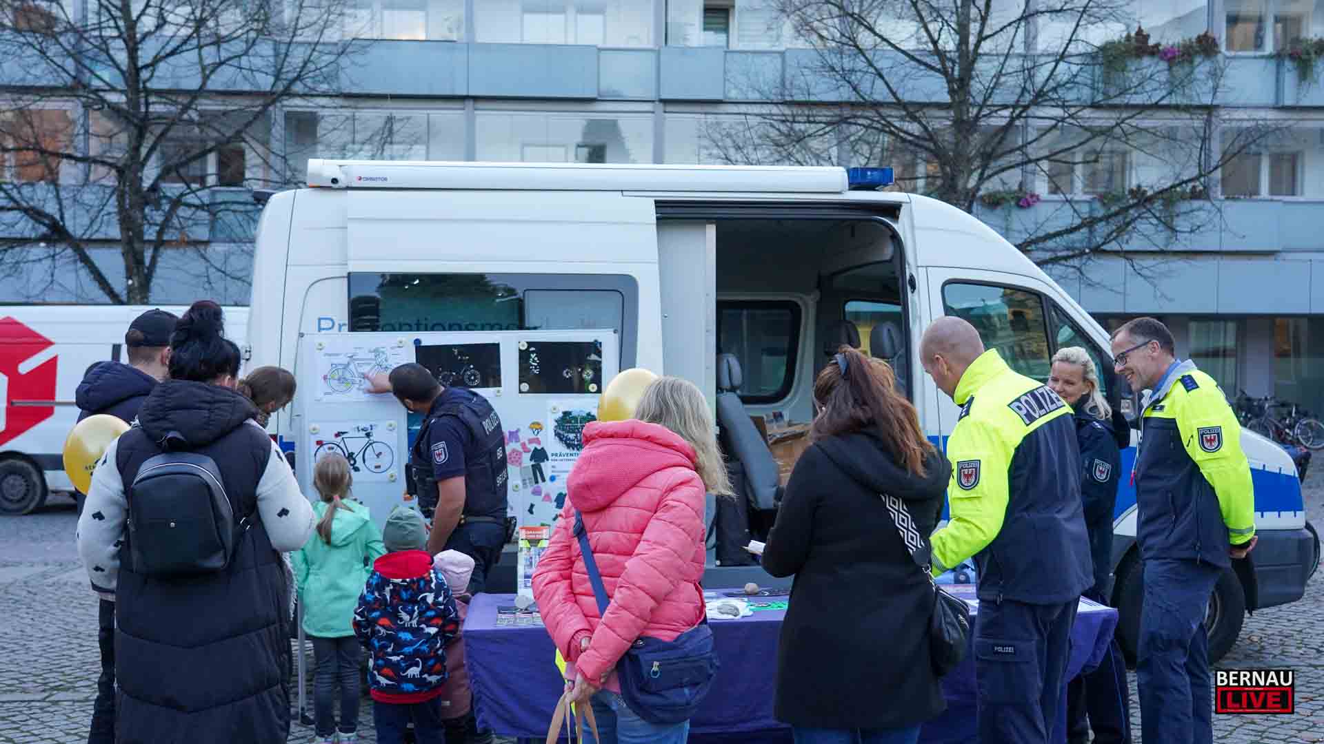 Funkeln im Dunkeln: Aktionstag schließt Aktionswochen in Bernau ab