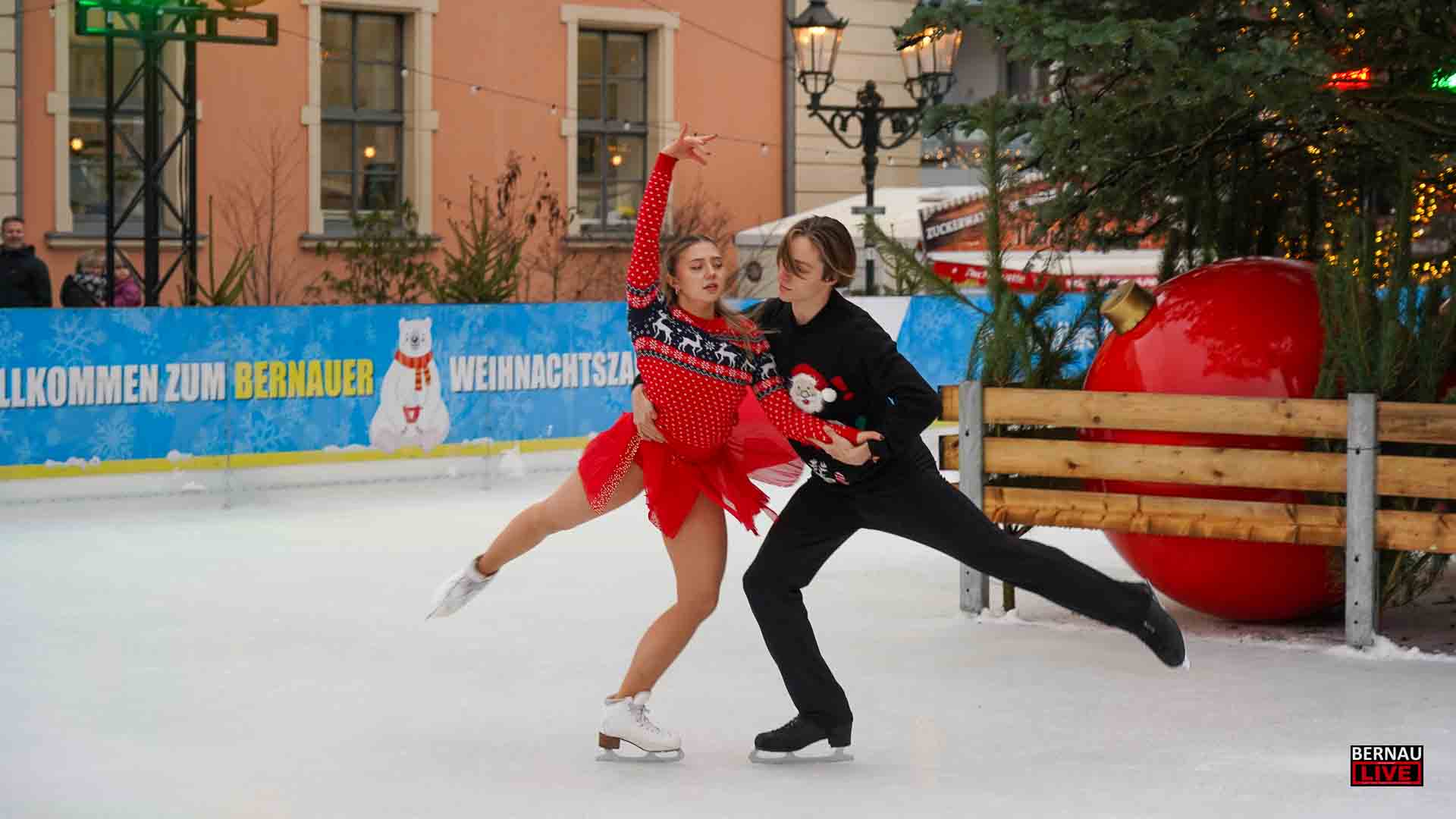 Eisbahn in Bernau offiziell eröffnet - allen viel Spaß 8 Bernau LIVE - Dein Stadtmagazin für Bernau bei Berlin