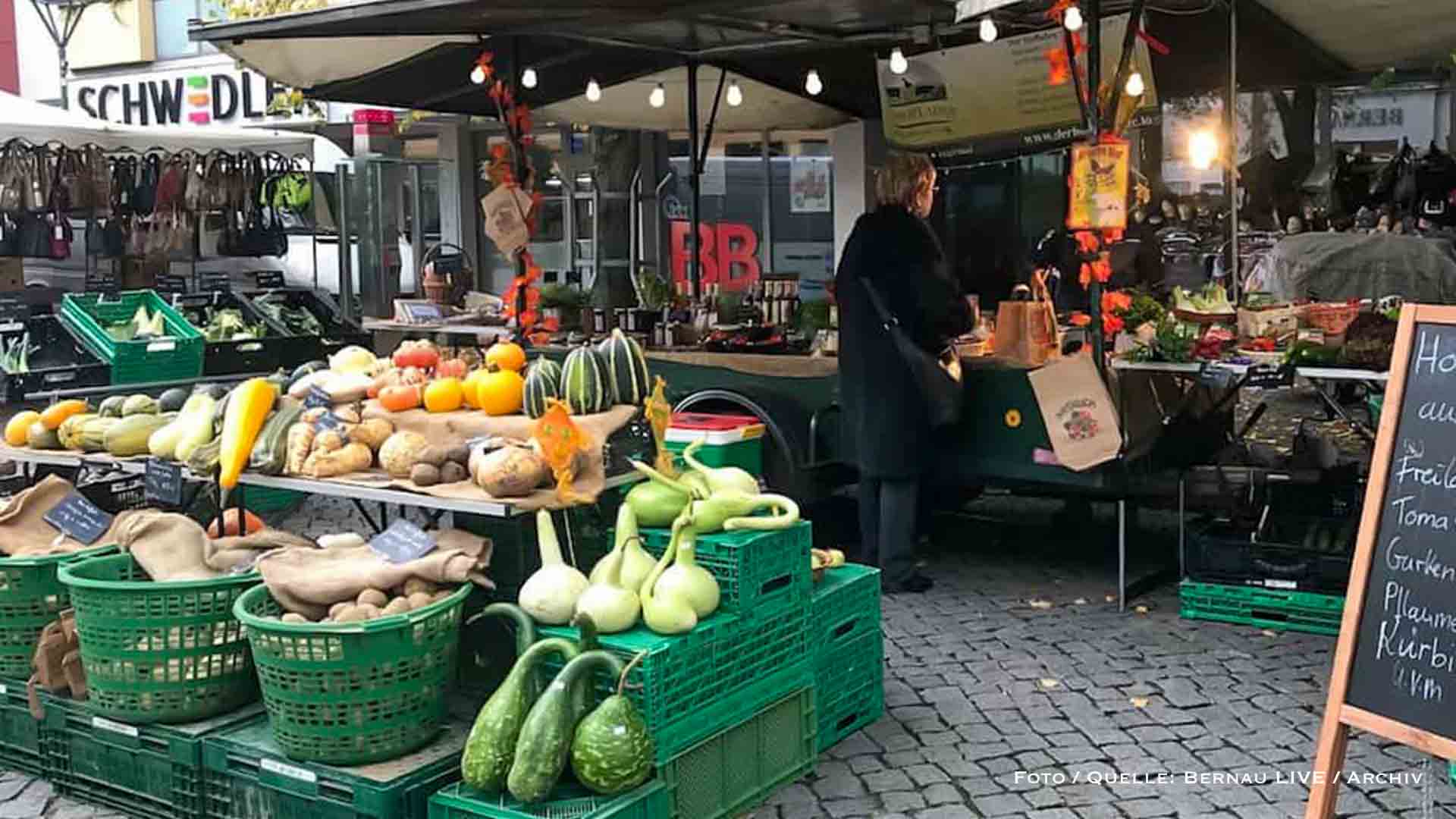 Bernauer Wochenmarkt weicht im Dezember 2025 auf den Steintorplatz aus