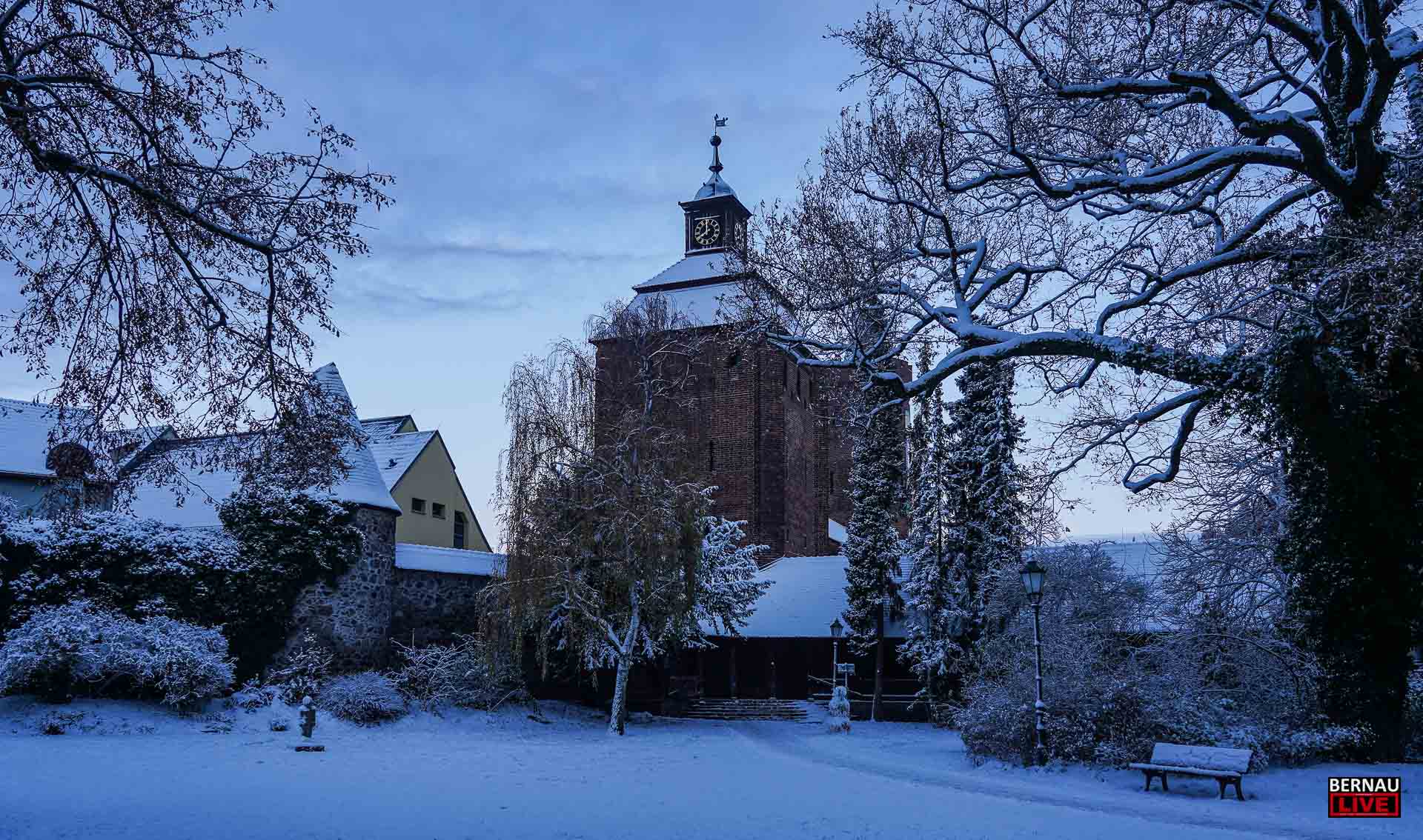 Ho, ho, ho - guten Morgen aus Bernau und willkommen und der neuen Woche