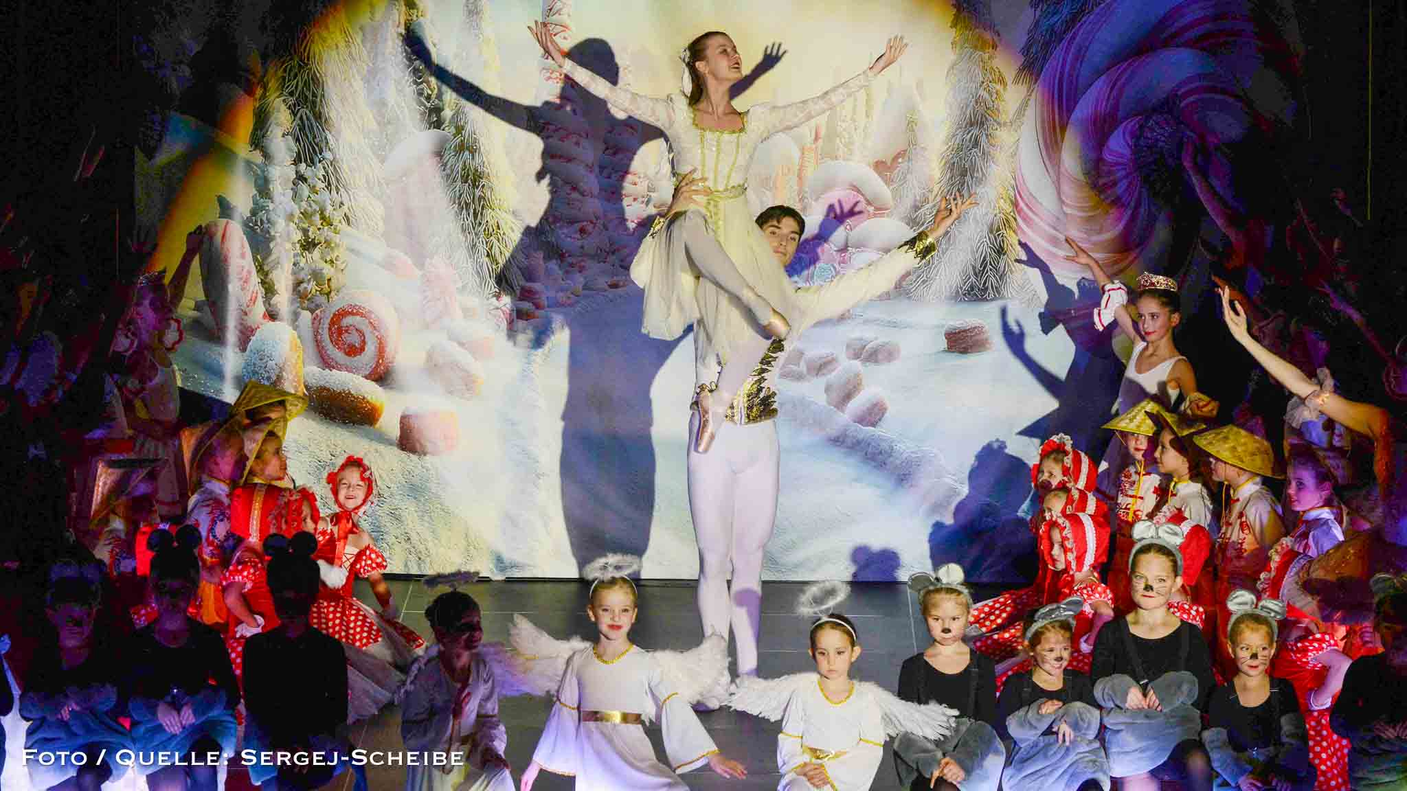 Weihnachtsballett und Weihnachtstheater von und für Kinder in der Sparkassen-Arena Bernau