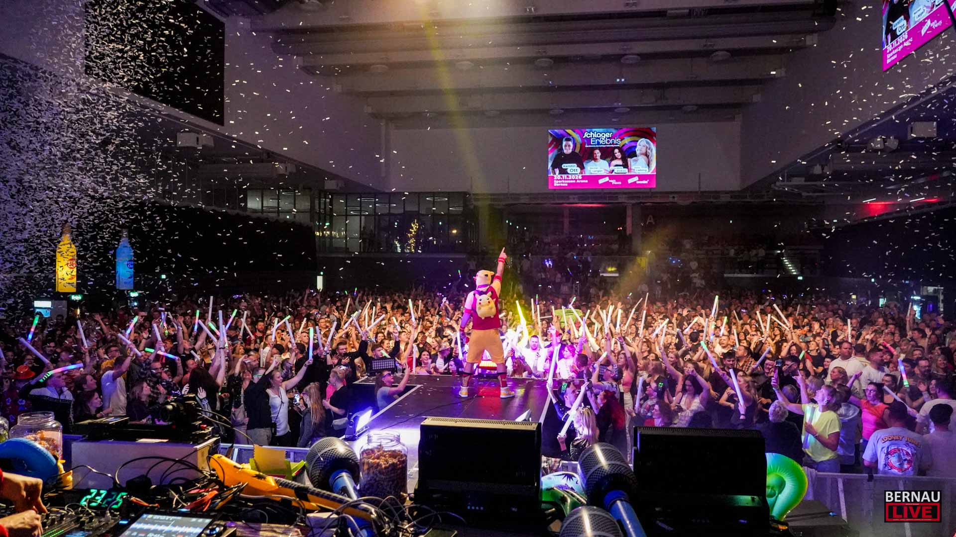 Schon ausgeschlafen? Großartiges Party-Wochenende in der S-Arena Bernau 1 Schon ausgeschlafen? Großartiges Party-Wochenende in der S-Arena Bernau