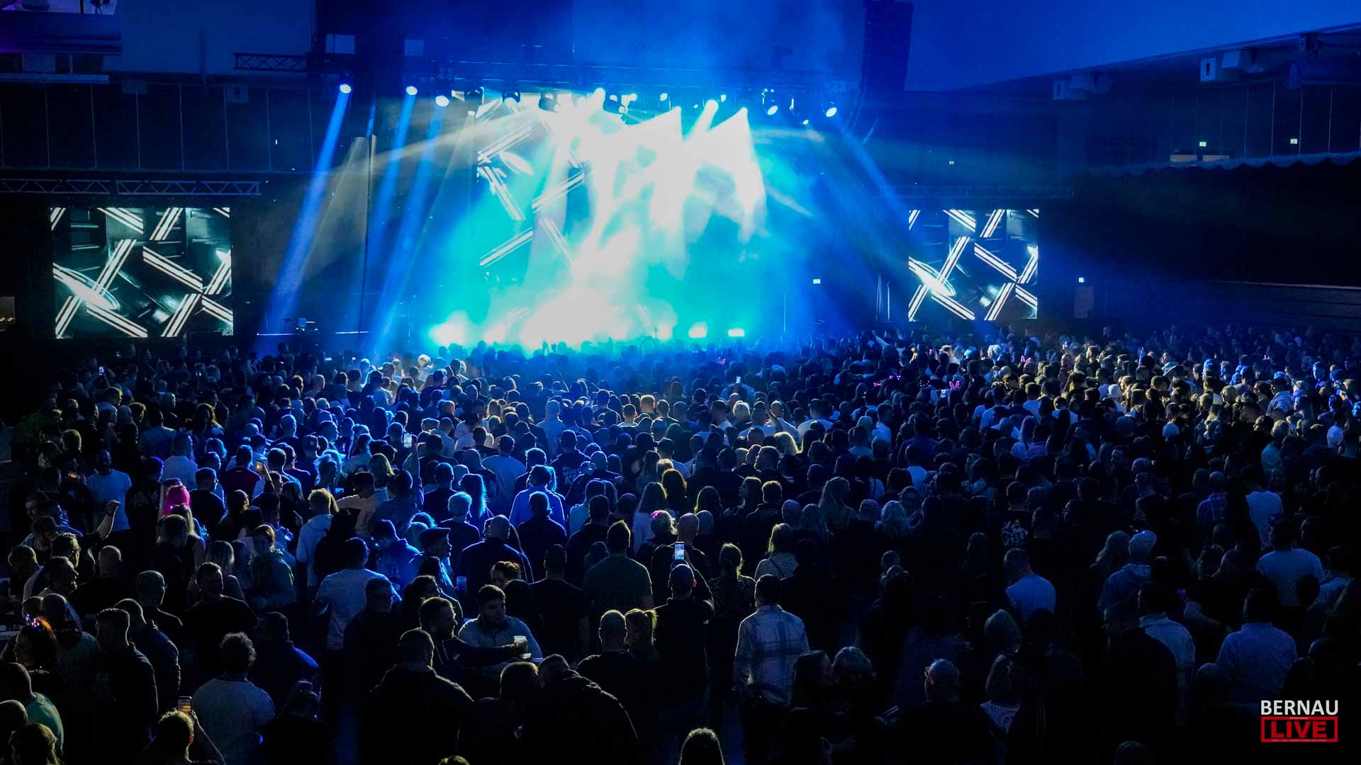 Schon ausgeschlafen? Großartiges Party-Wochenende in der S-Arena Bernau 3 Bernau LIVE - Dein Stadtmagazin für Bernau bei Berlin