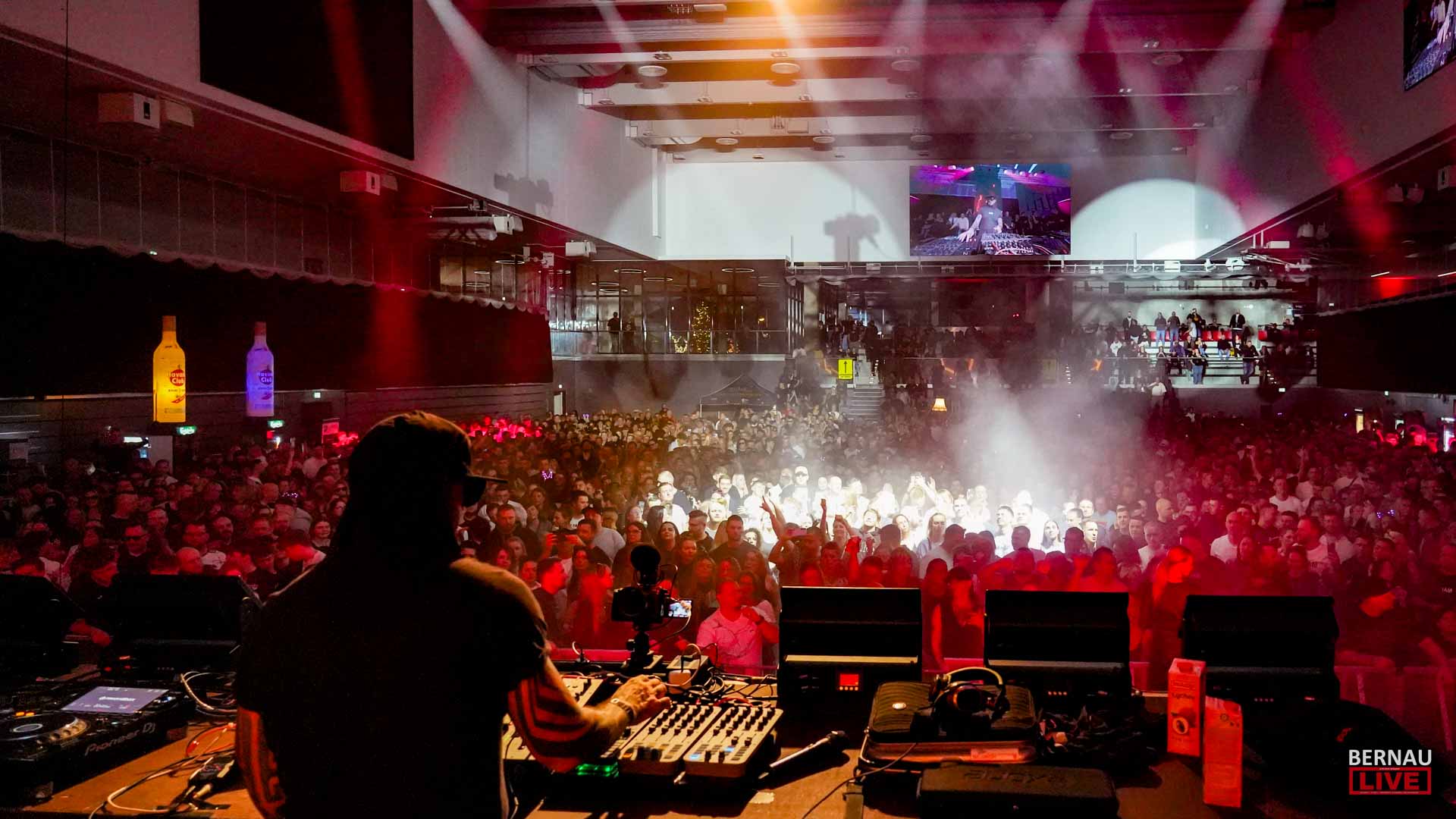 Schon ausgeschlafen? Großartiges Party-Wochenende in der S-Arena Bernau 4 Bernau LIVE - Dein Stadtmagazin für Bernau bei Berlin