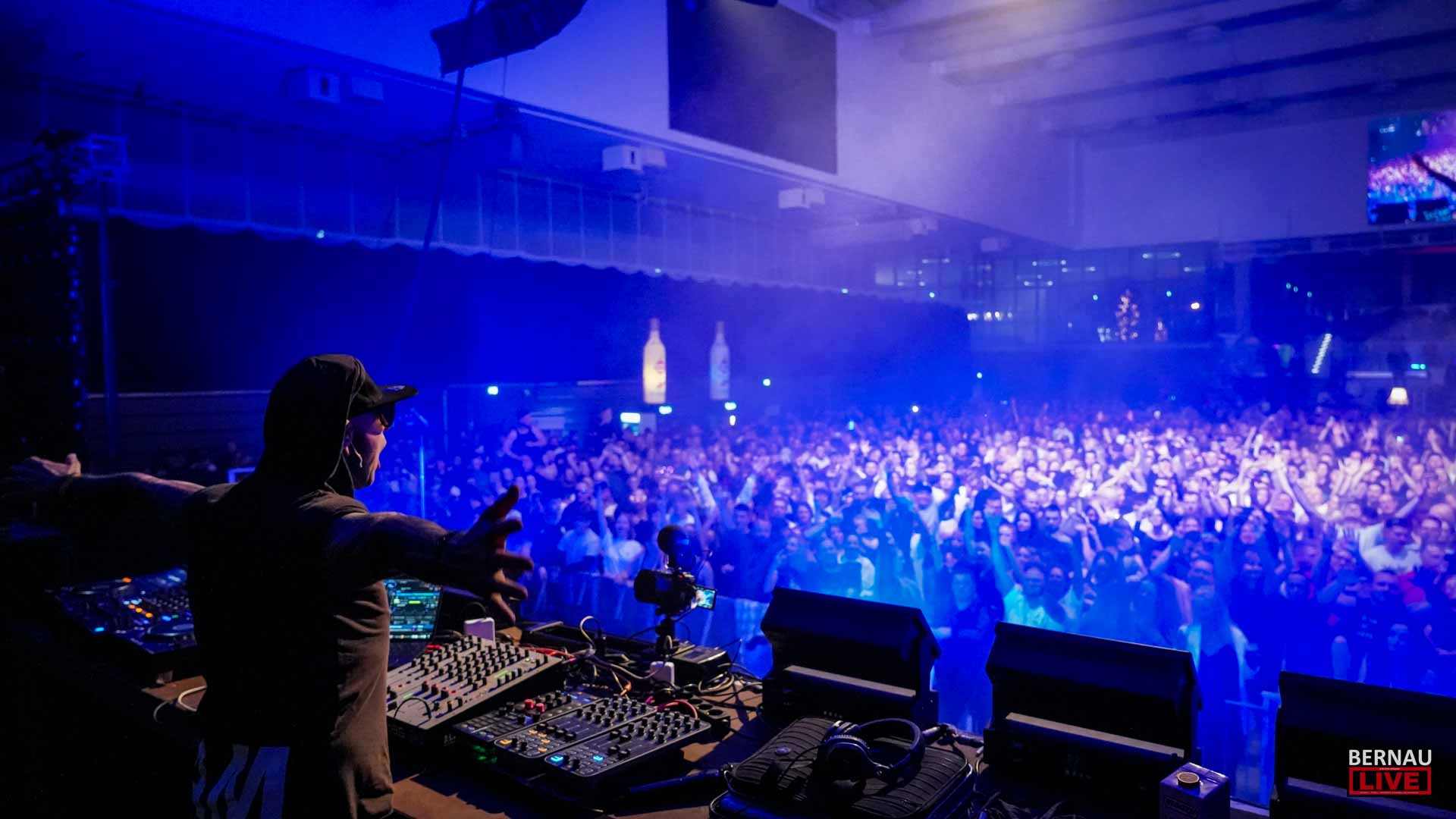 Schon ausgeschlafen? Großartiges Party-Wochenende in der S-Arena Bernau 6 Bernau LIVE - Dein Stadtmagazin für Bernau bei Berlin