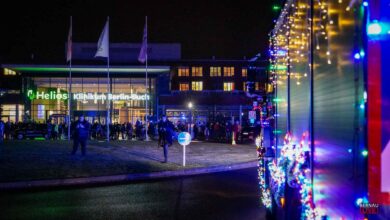 Blaulichtparade für krebskranke Kinder in Berlin-Buch am 11.12.