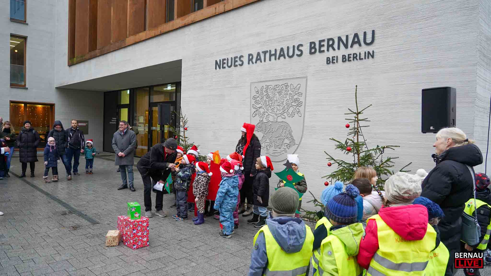 Weihnachtsmarkt in Bernau vor wenigen Minuten offiziell eröffnet 7 Bernau LIVE - Dein Stadtmagazin für Bernau bei Berlin