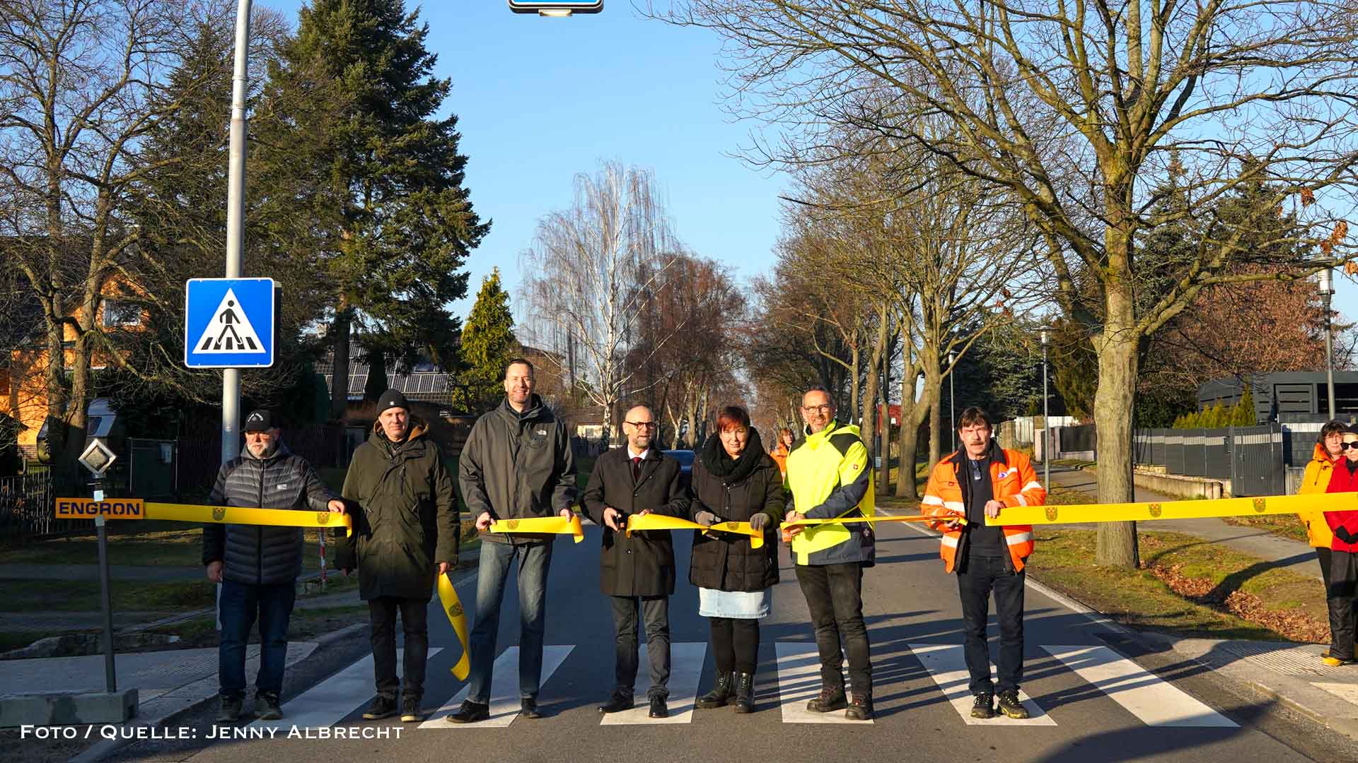 Mehr Sicherheit in Eiche: Neuer Fußgängerüberweg an der Ahrensfelder Chaussee
