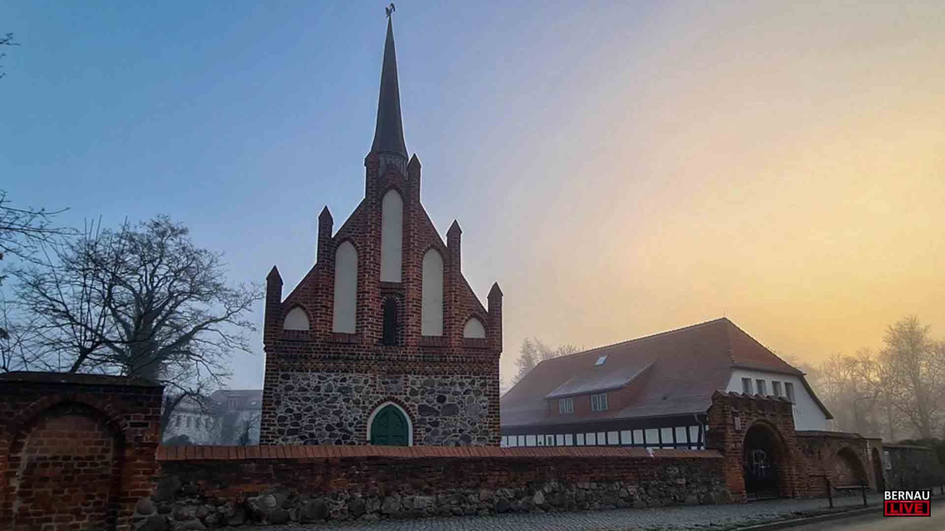 Gutscheine für Kinder und Senioren von der Bernauer Sankt-Georgen-Stiftung 1 Gutscheine für Kinder und Senioren von der Bernauer Sankt-Georgen-Stiftung