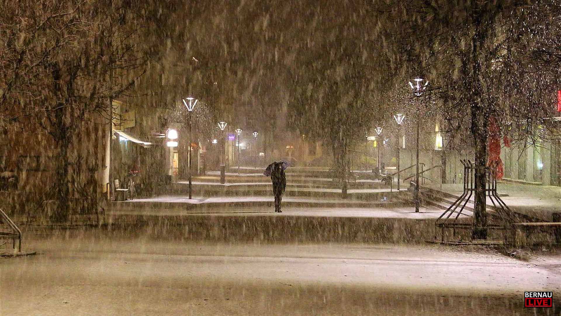 Noch einmal Schneefall in Bernau - in der Nacht folgen Regen und Glätte! 9 Noch einmal Schneefall in Bernau - in der Nacht folgen regen und Glätte!