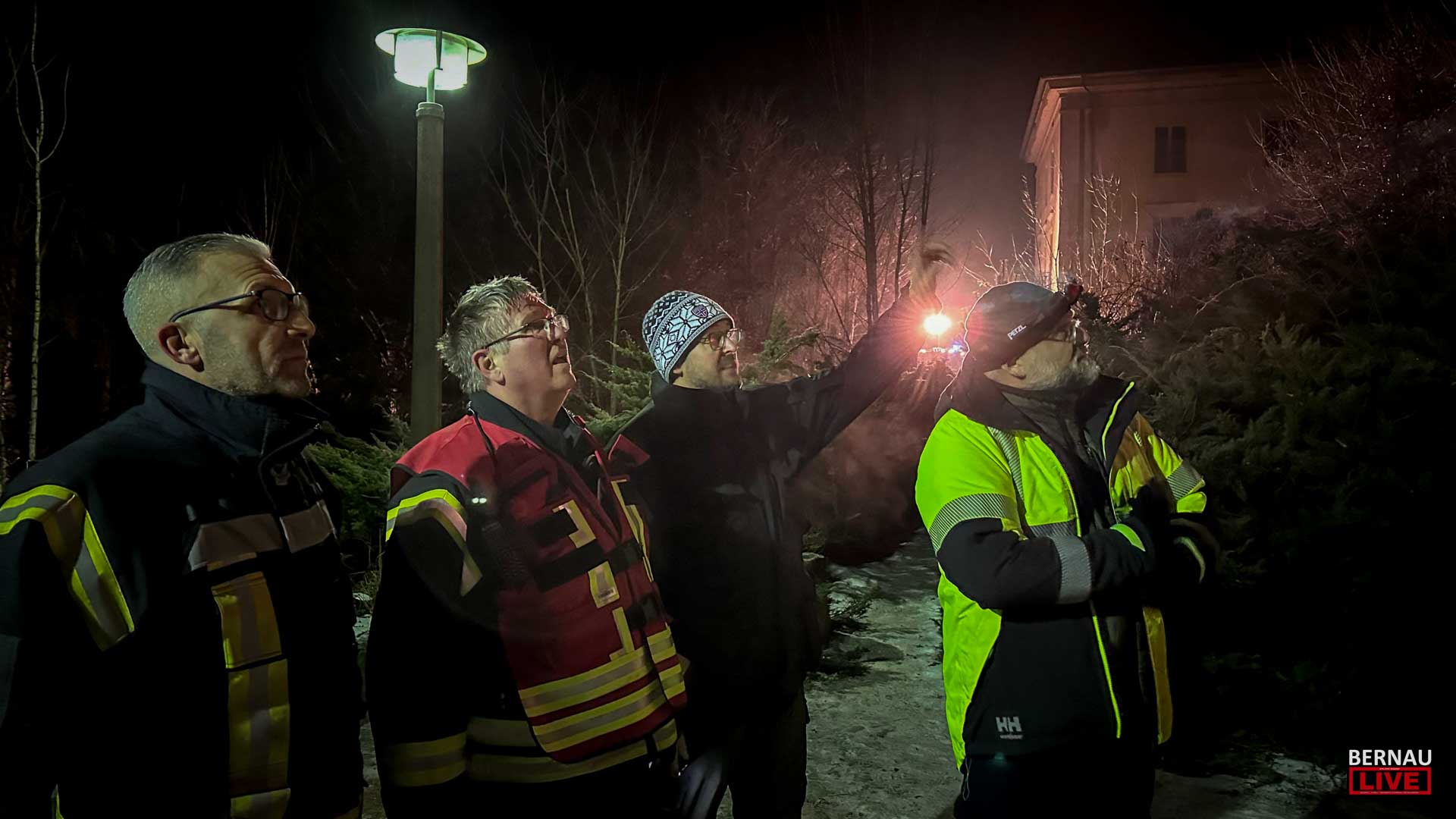 Großbrand Bogensee-Areal Wandlitz - Löscharbeiten beendet, was nun? 2 Bernau LIVE - Dein Stadtmagazin für Bernau bei Berlin