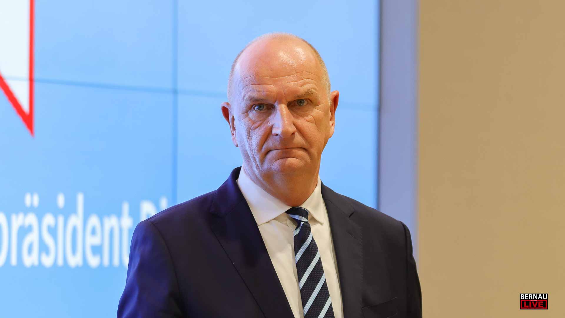 Scherbenhaufen in Brandenburg: SPD und BSW gehen getrennte Wege 3 Scherbenhaufen in Potsdam: SPD und BSW gehen getrennte Wege