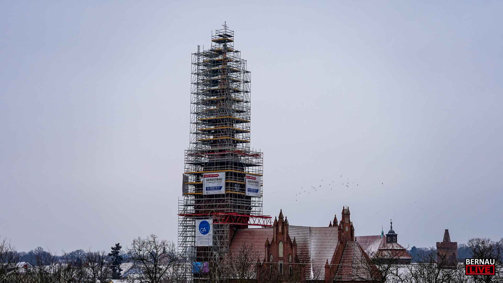 Die Herz-Jesu-Kirche in Bernau hat ihr altes neues Kreuz zurück 1 Die Herz-Jesu-Kirche in Bernau hat ihr altes neues Kreuz zurück