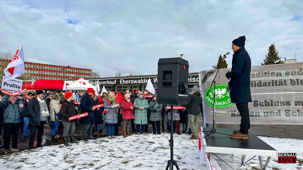 Eberswalder Wurstwerke in Britz - "Trauerfeier" zur Werksschließung 2 Bernau LIVE