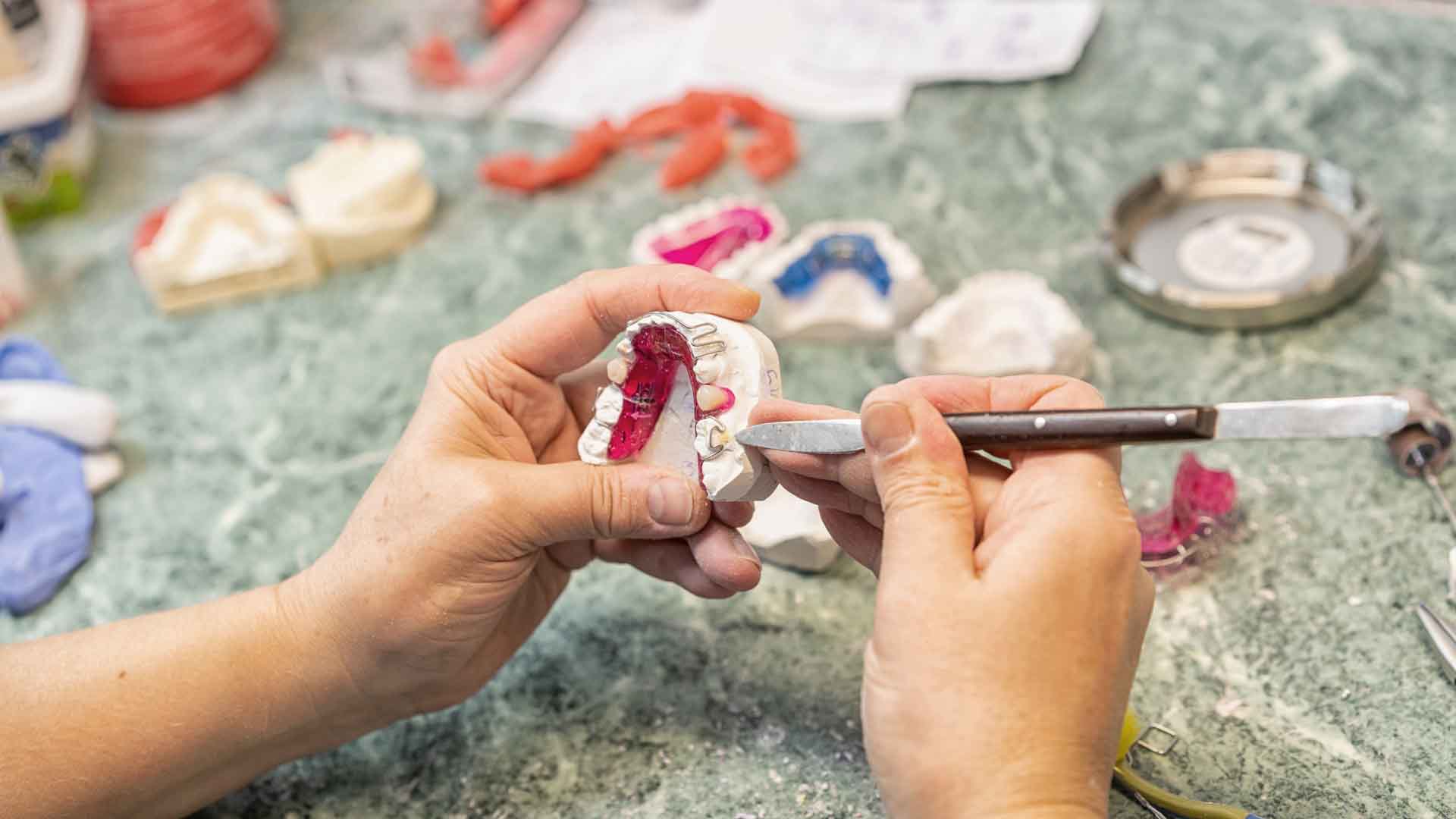 Lust auf kieferorthopädische Zahntechnik in Bernau?