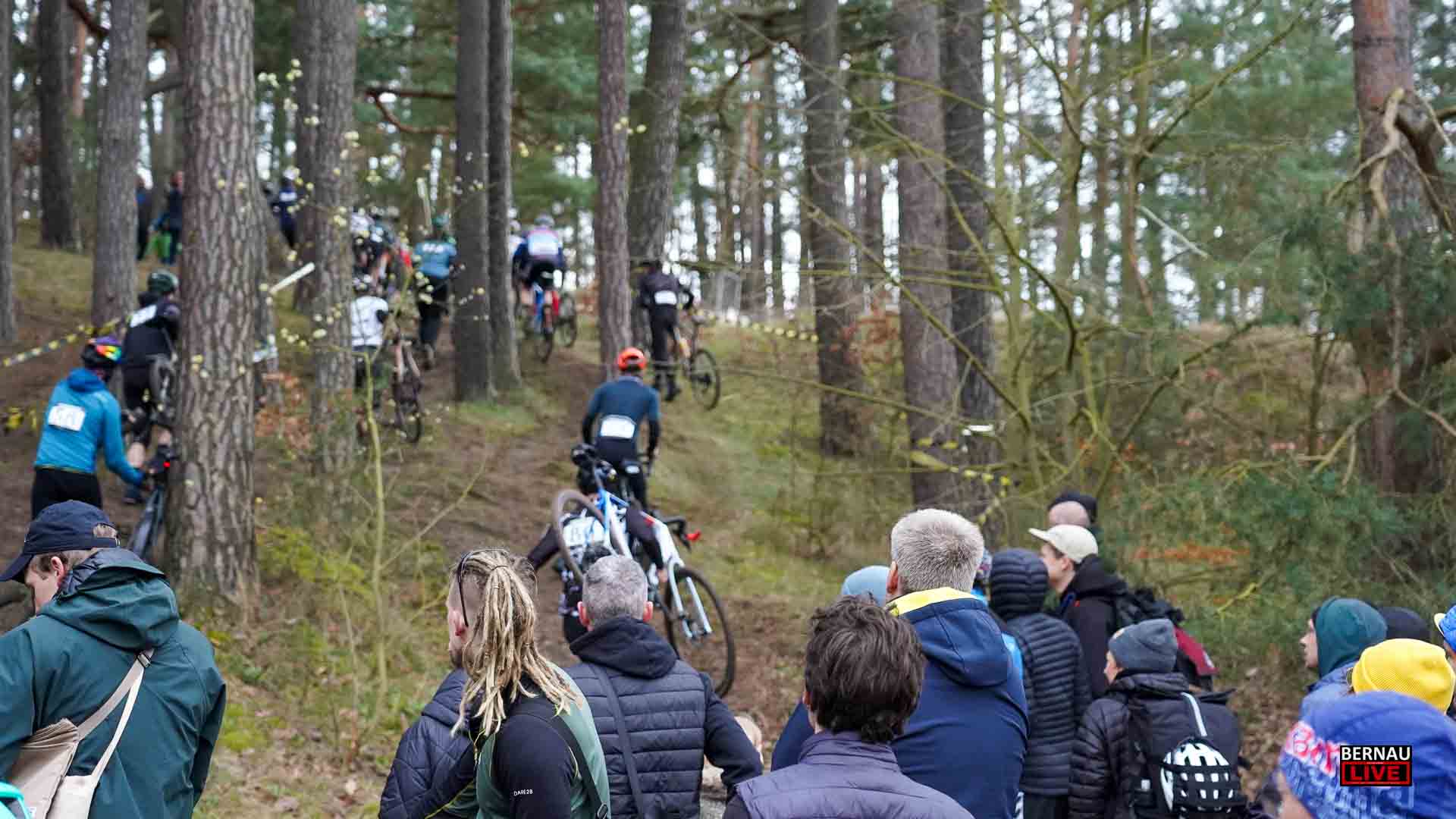 Wadenschmalz statt Pferdestärken: Steppencross in Biesenthal