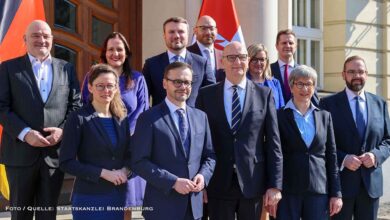 Brandenburgs neue Landesregierung nimmt Arbeit auf