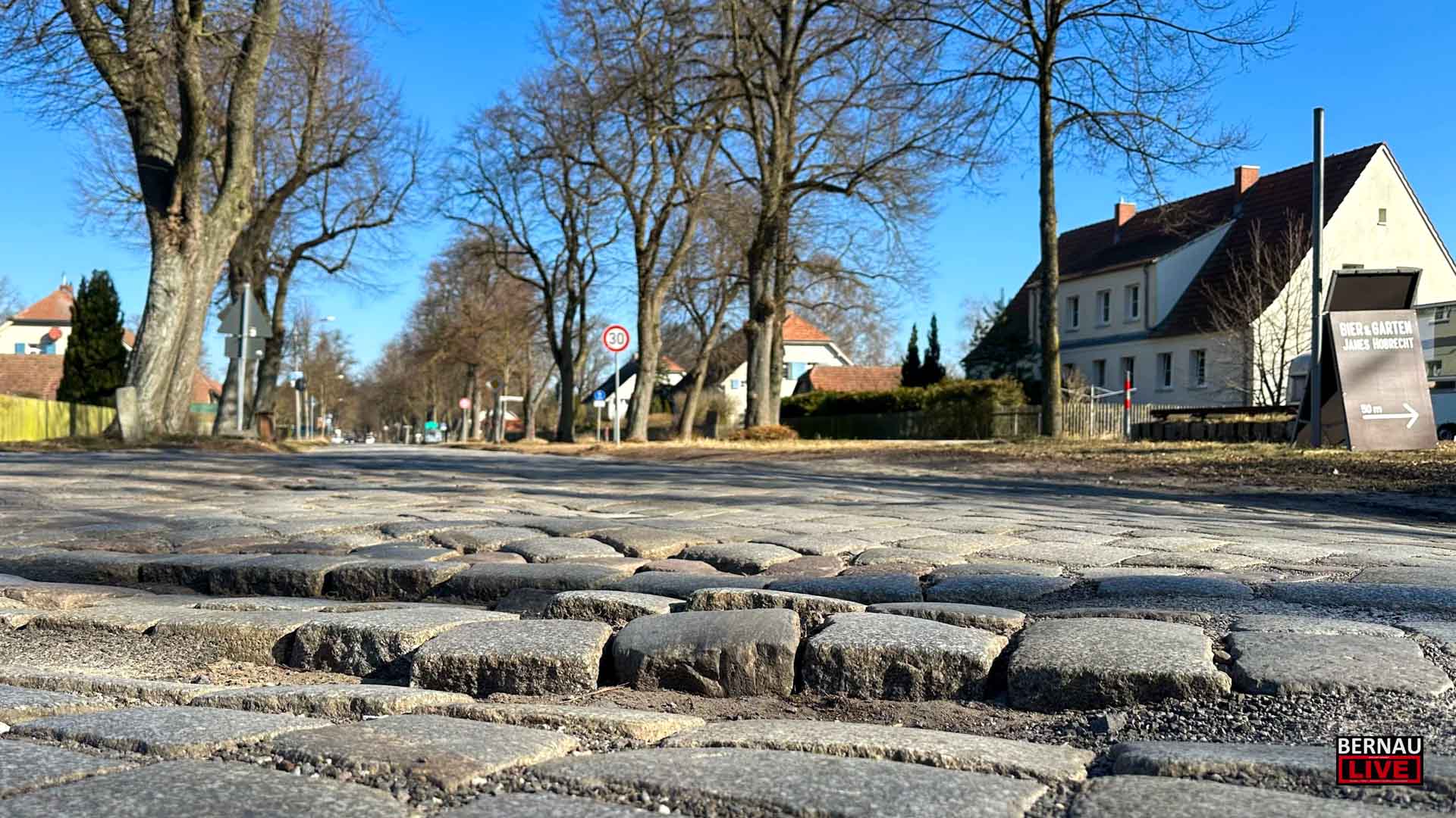 Panketal - Hobrechtsfelde: Video-Verkehrszählung und Bauarbeiten mit Sperrung