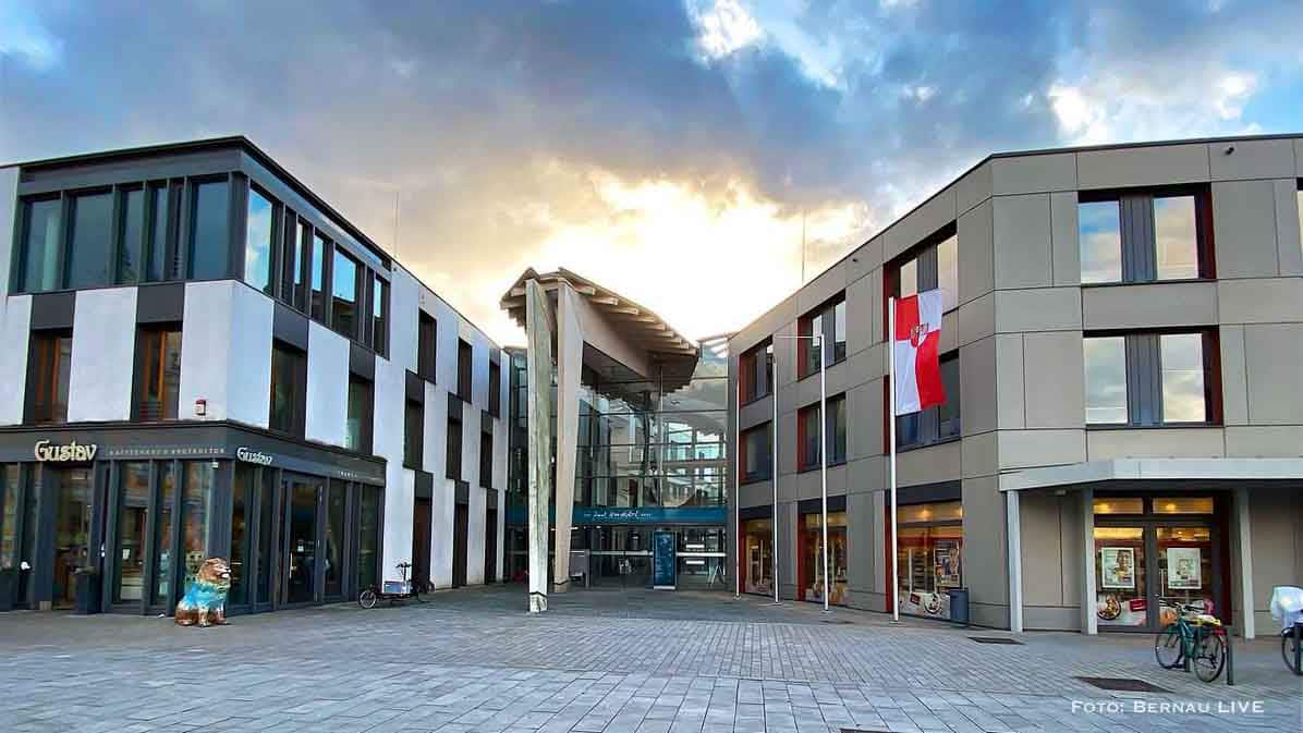 Tisch statt Bühne: Alle vier Barnimer Landratskandidaten im Gespräch