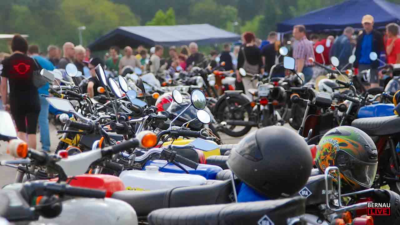 20. Ostfahrzeugtreffen der "Simson & IFA Freunde Berlin/Brandenburg" in Bernau