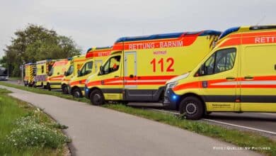 Lindenberg: Zwölf Verletzte nach Kollision von Linienbus und Transporter