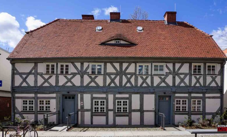 Wo Kunst Spuren hinterlässt: Die neue Ausstellung im Kantorhaus Bernau