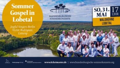 Sommer-Gospel mit den Joyful Singers Berlin in der Waldbühne Lobetal