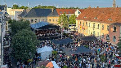 Waterloo auf dem Marktplatz: ABBA-Klassiker eröffnen das 33. Bernauer Hussitenfest
