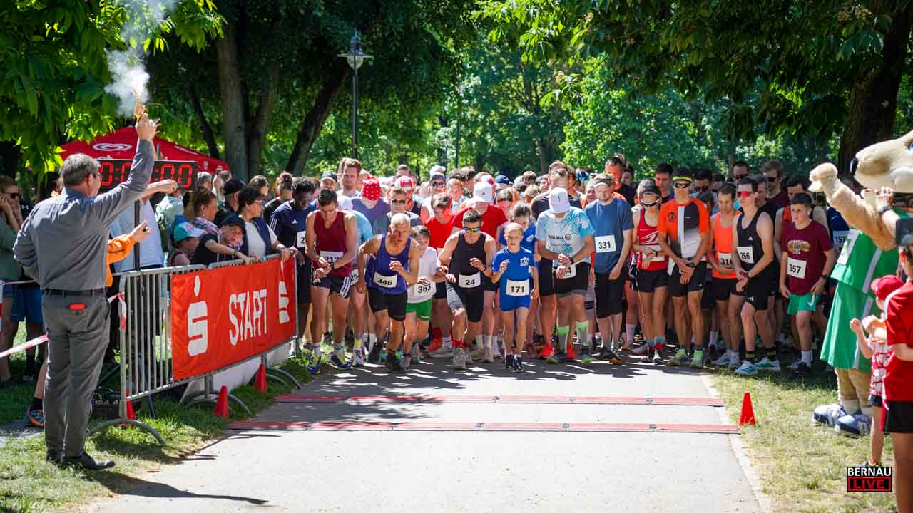 Lauffieber in Bernau: Stadtmauerlauf begeistert rund 600 Aktive