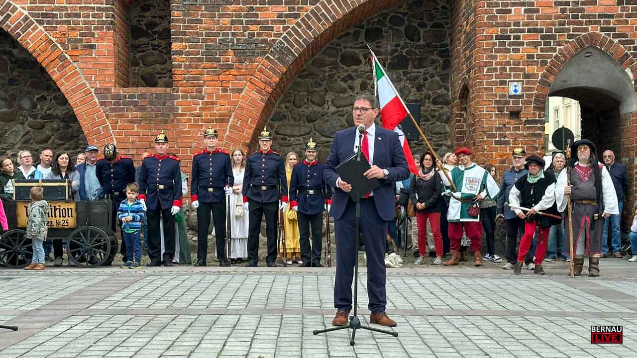 Das 33. Hussitenfest Bernau wurde soeben eröffnet - allen eine schöne Zeit