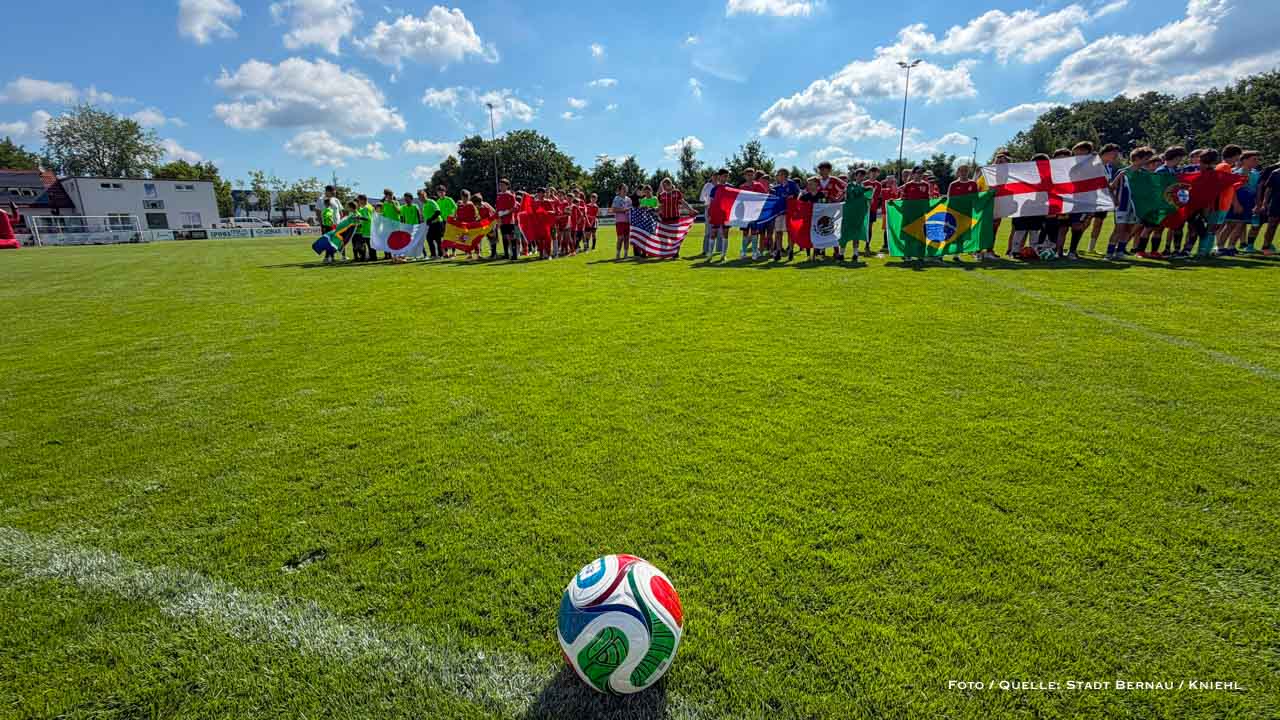 WM-Stimmung auf dem Fußballplatz des FSV Bernau